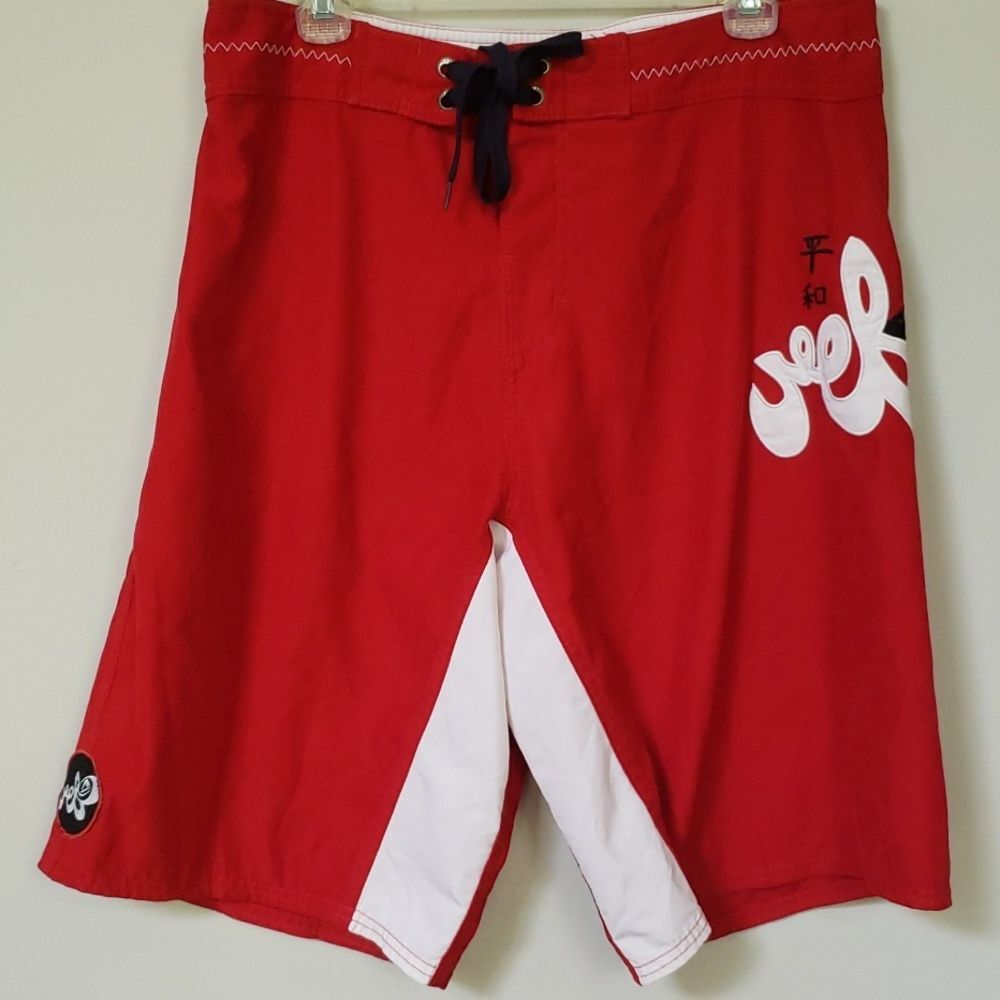 REEF Board Short Mens 34 Asian Wave Paddler Red White Black